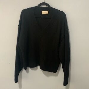 Wilfred free black V neck size Small sweater